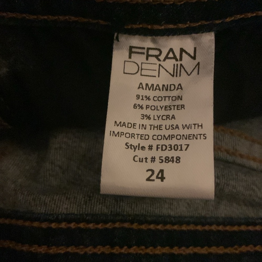 NWT Fran Denim Amanda Mid Rise Shorts Size 24 - Picture 4 of 6